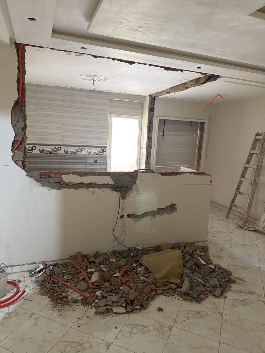 أعمال ترميم